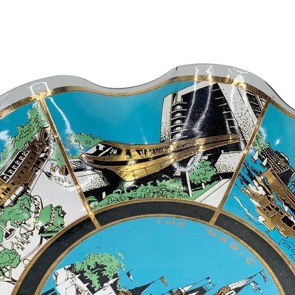 Vintage Walt Disney World Souvenir Plate Dish 1960s Magic Kingdom Ruffed Edge - Picture 8 of 13